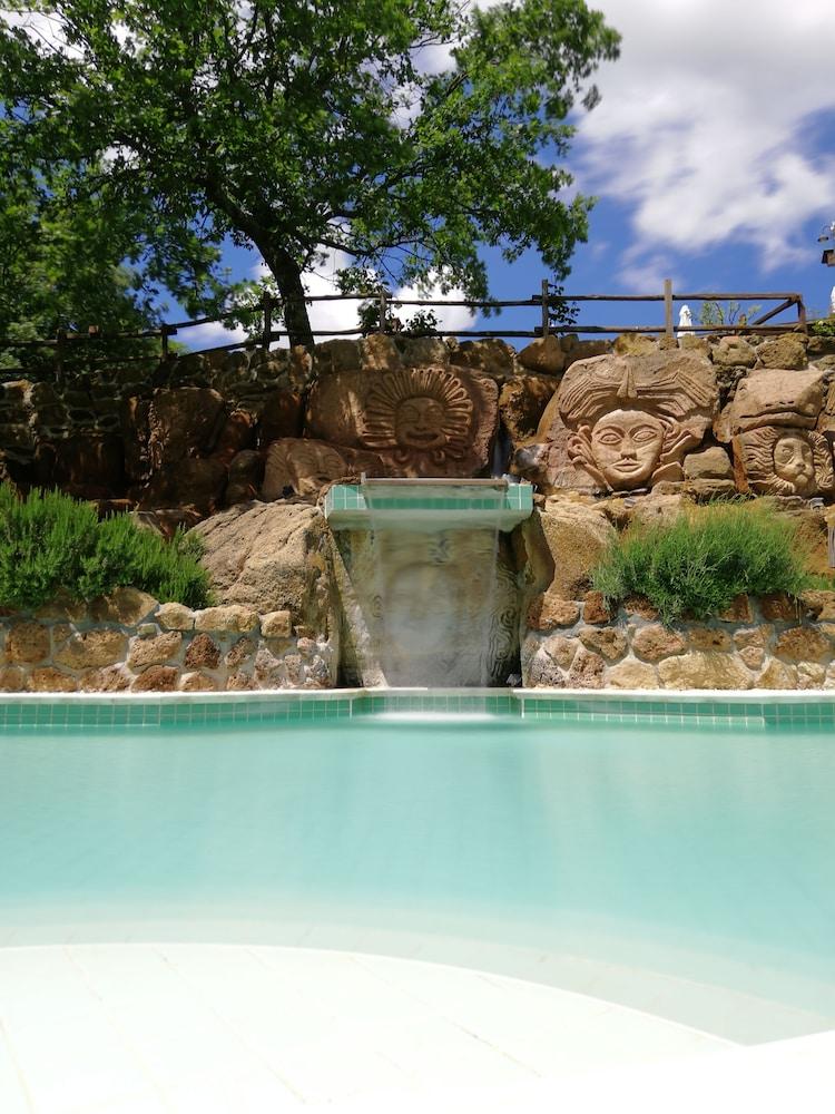 Villaggio Le Querce Сорано Экстерьер фото